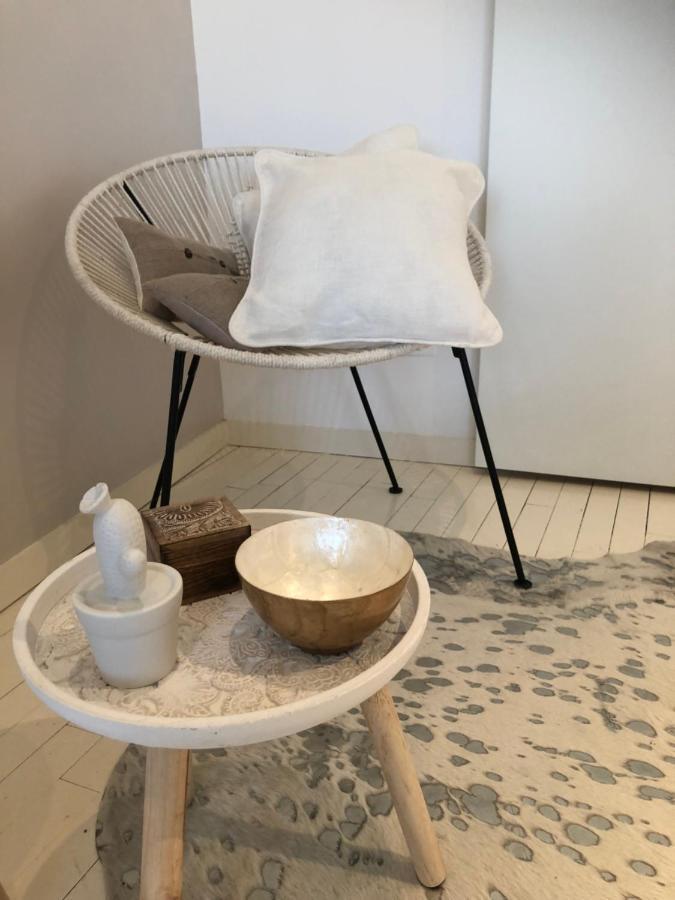 Spa campagne design Thairé Esterno foto